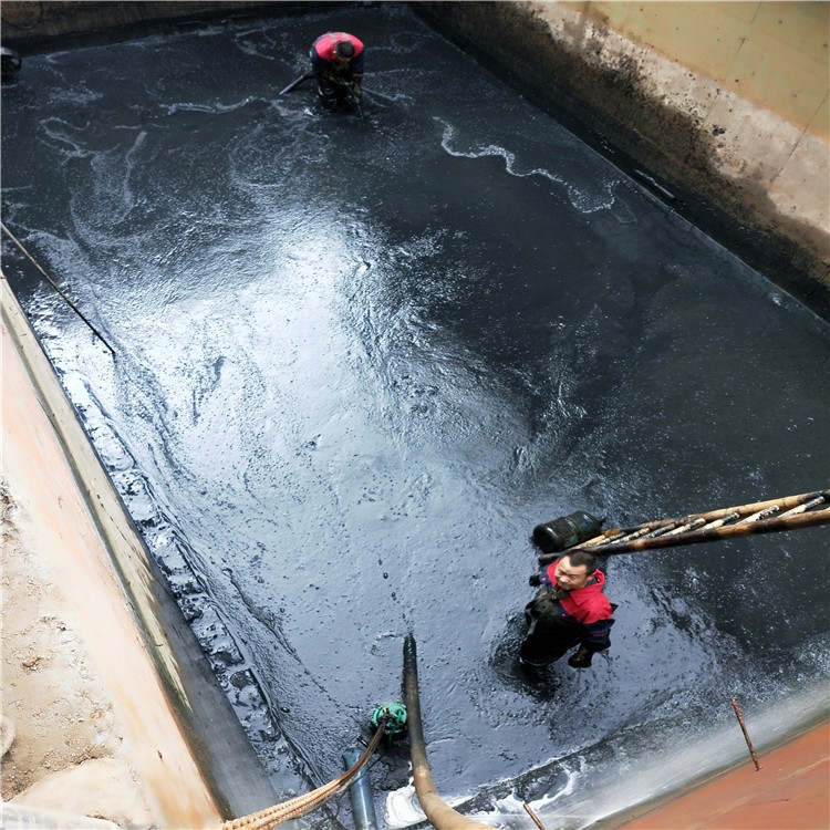 槐荫废水池清理